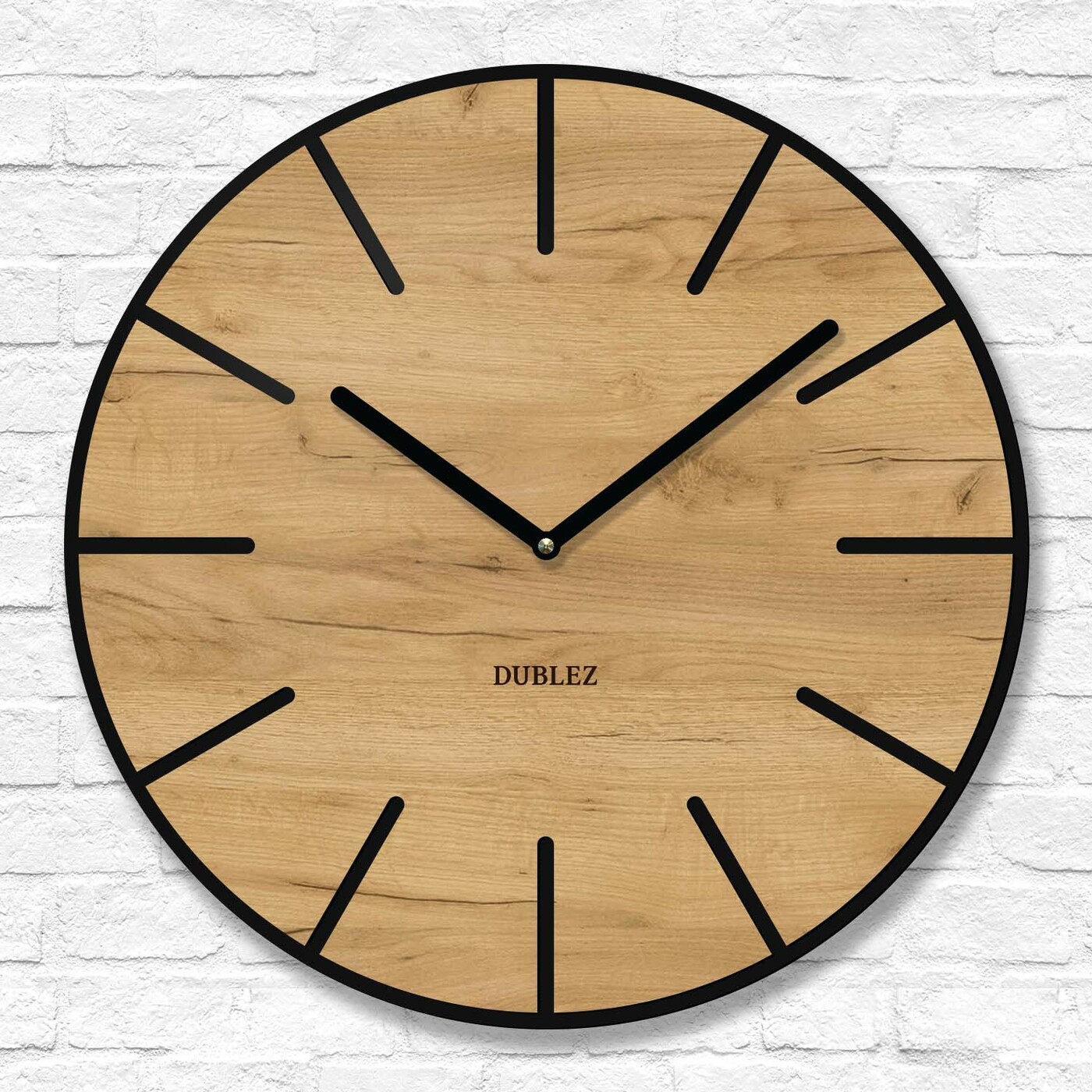 Wall Clock with Silent Movement - Cynthia | Gold Craft Oak