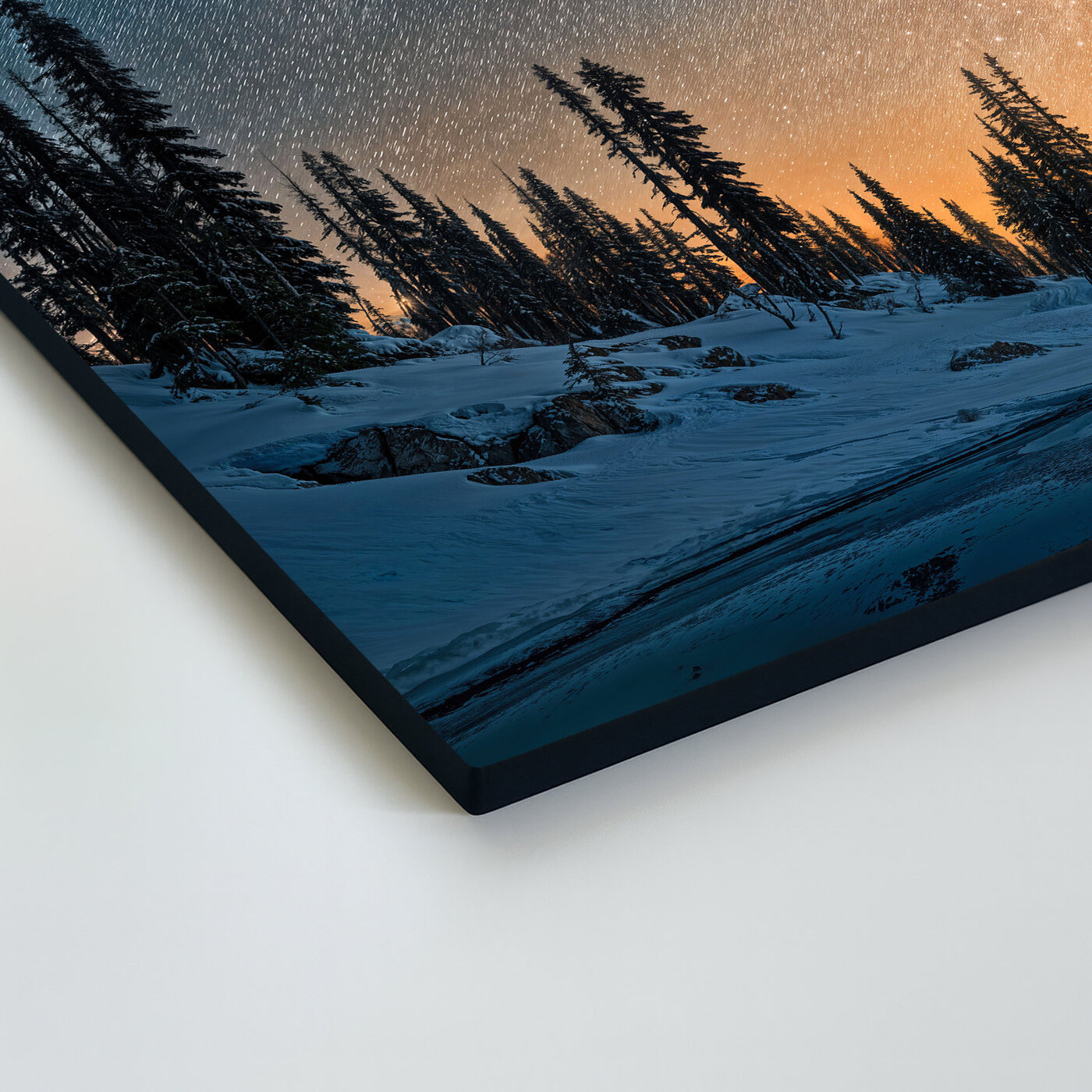 Viacdielny panoramatický obraz hôr 