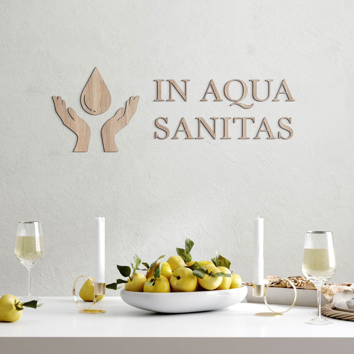 Wooden wall quote - In aqua sanitas | Oak Sonoma