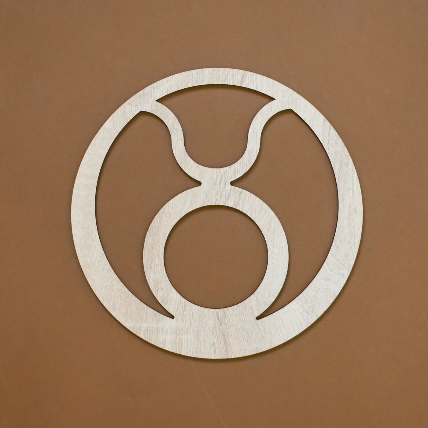 Drevený dekor - Znamenie zverokruhu Býk | Dub Sonoma
