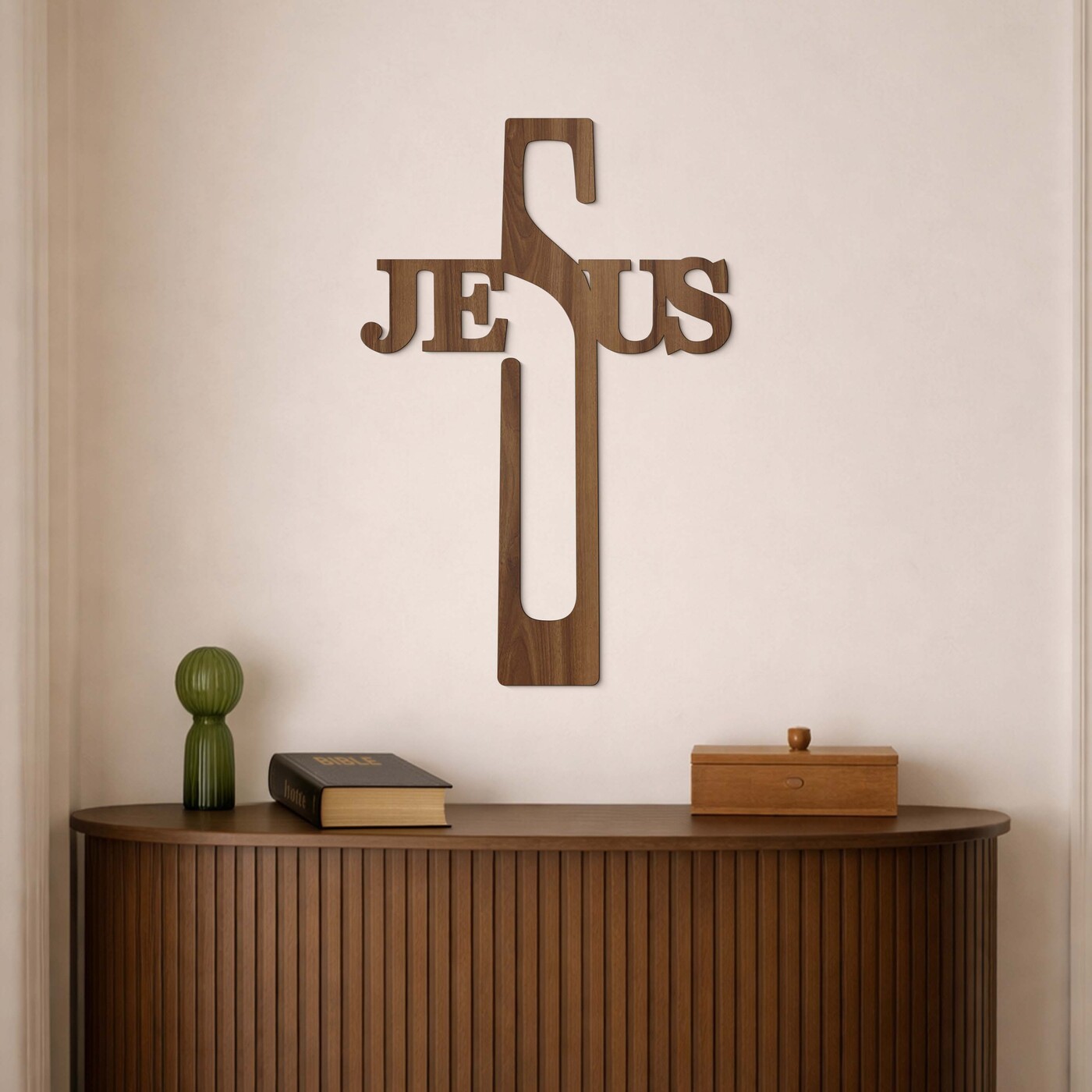Drevený kríž na stenu - Jesus | Orech