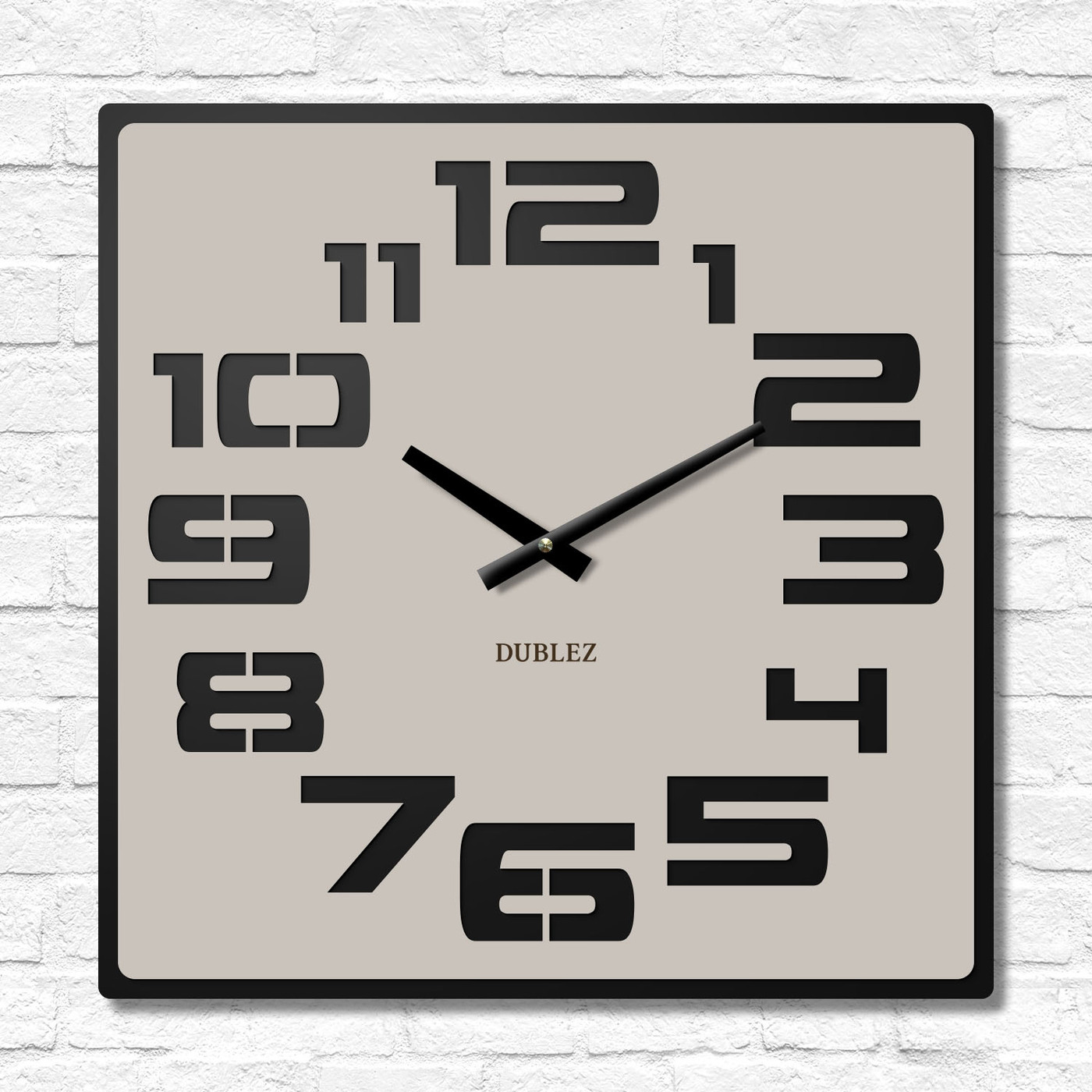 Square clock with large numbers - Noir Number | Cashmere