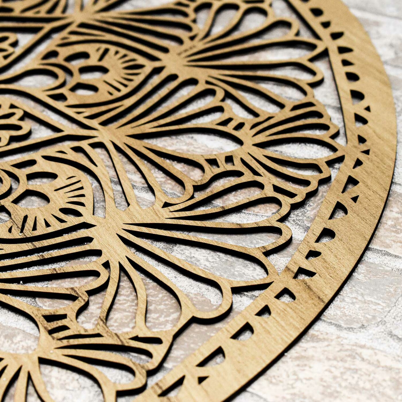 Mandala ze dřeva na stěnu - Kruh | Dub zlatý