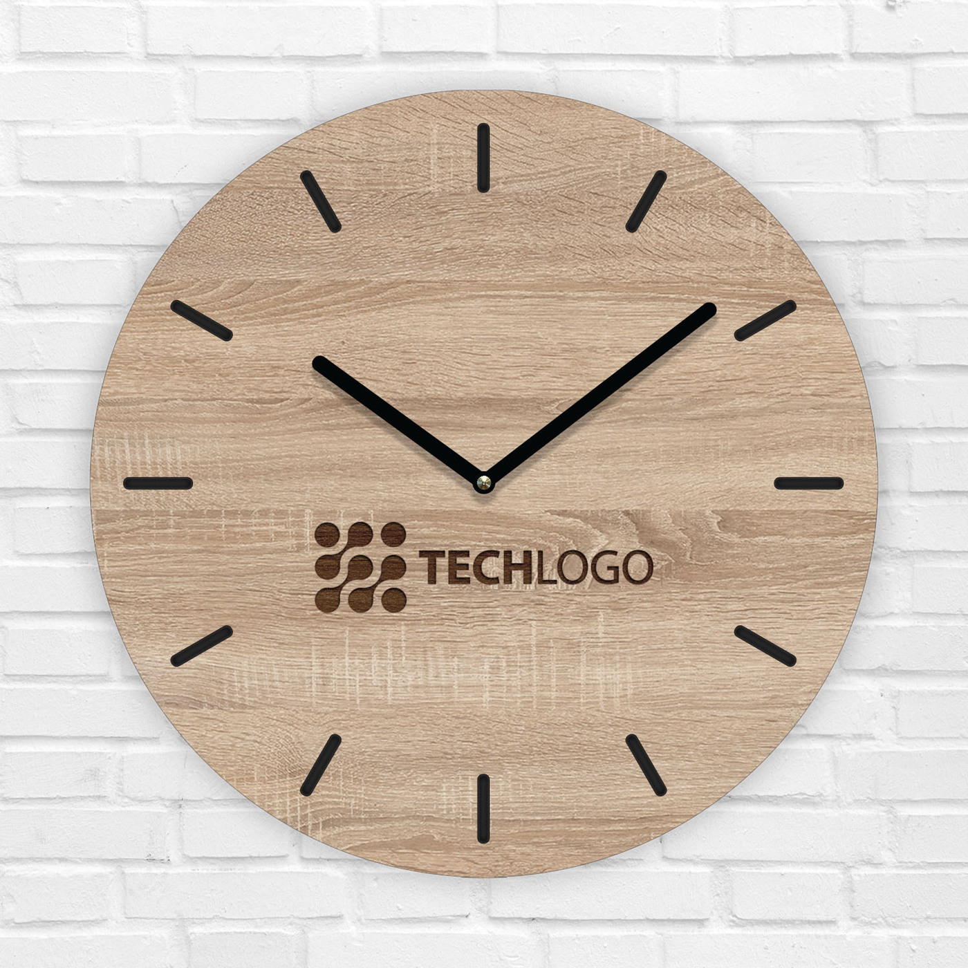 Drevené hodiny na mieru s logom firmy | Dub Sonoma