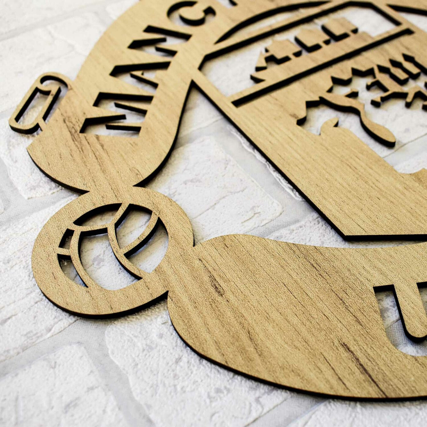 Wooden Wall Art - Manchester United Logo | Gold Craft Oak