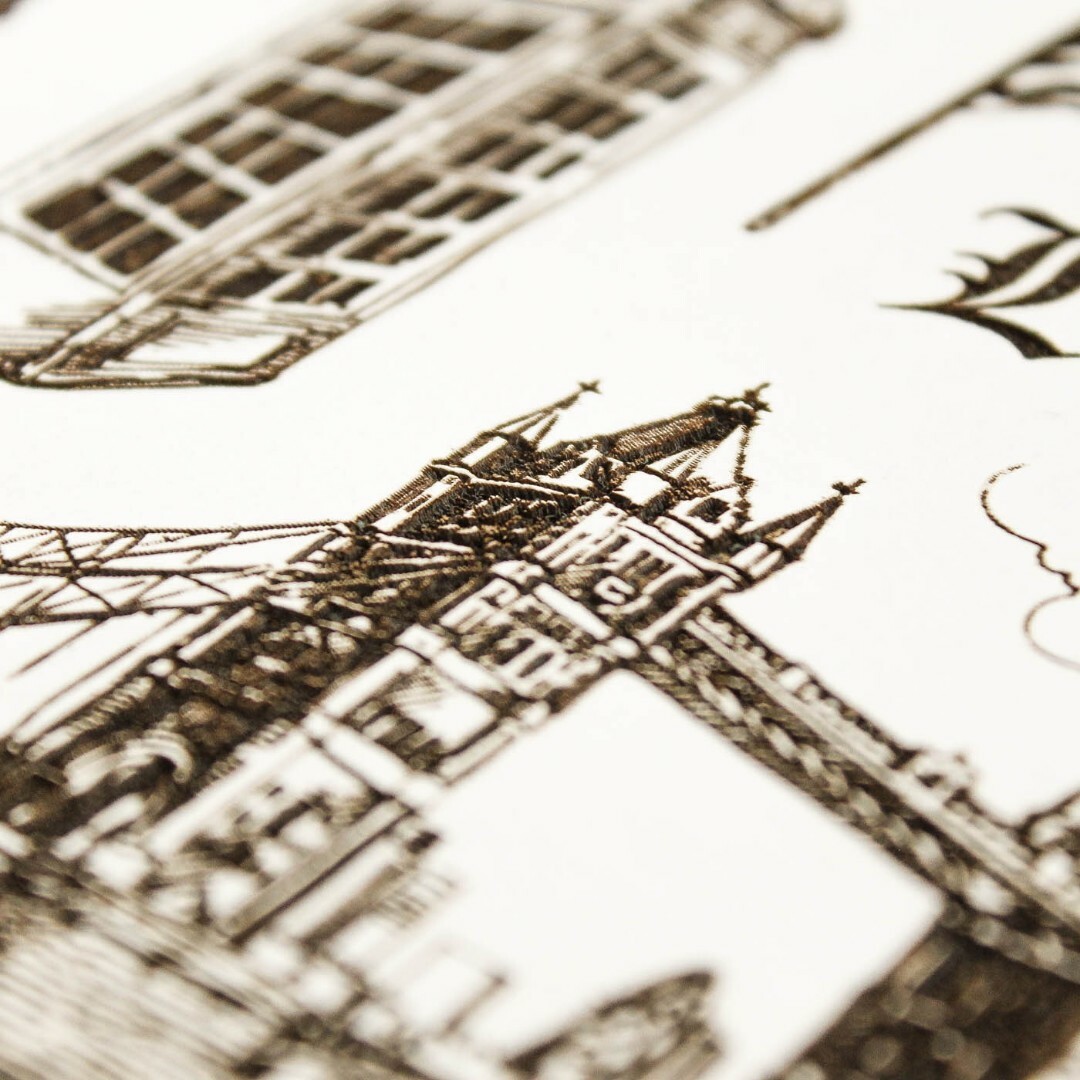 Three-Dimensional Picture - London | White