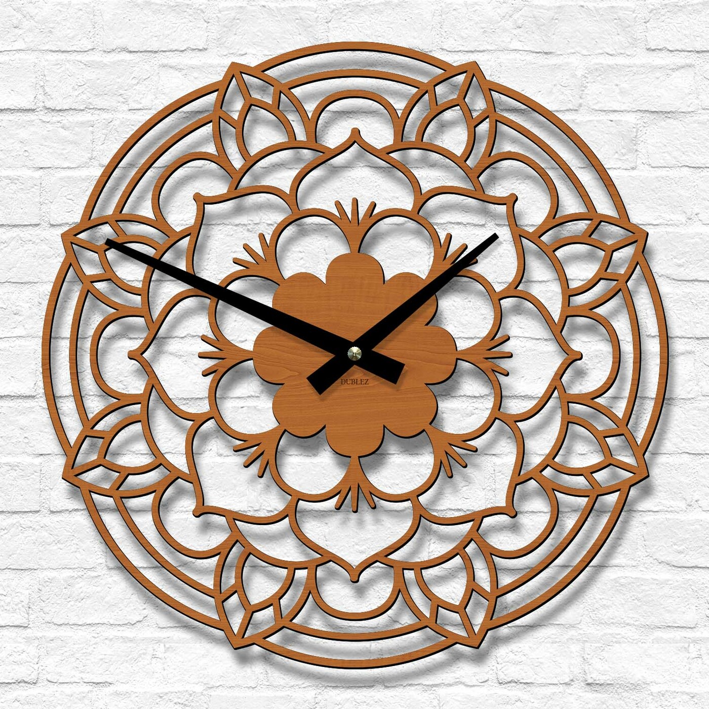 Nástenné hodiny s mandalou - Rozkvit | Čerešňa