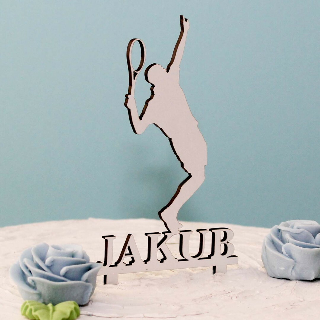 Drevený zápich na tortu s menom - Tenista | Biela