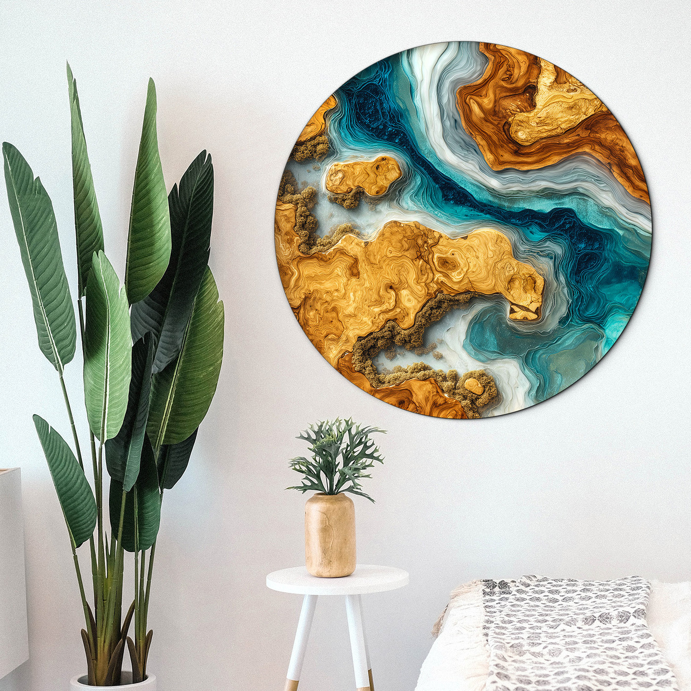 Round image with epoxy and wood effect