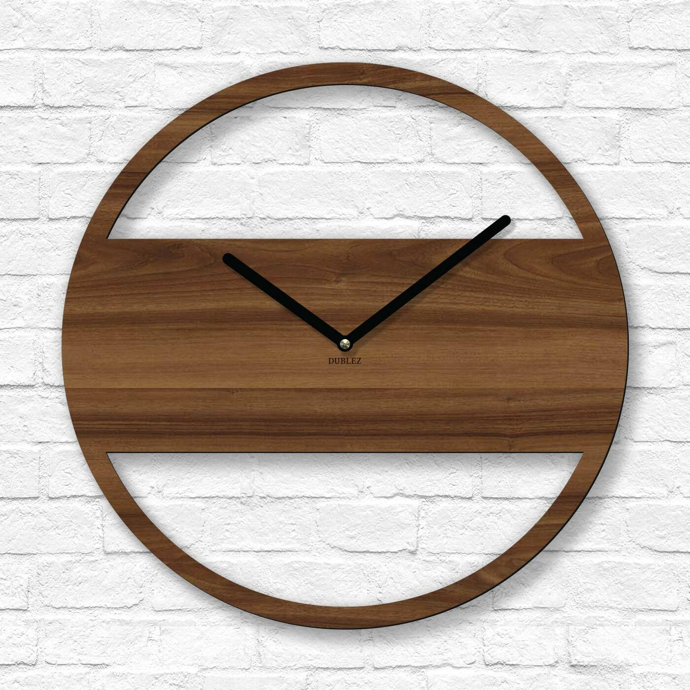 Elegáns falióra - Encanto | Dió