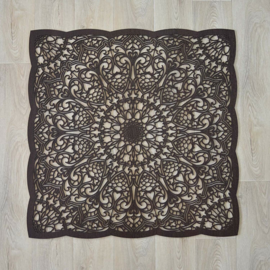 Vyrezávaná drevená mandala na stenu - Štvorec  | Wenge