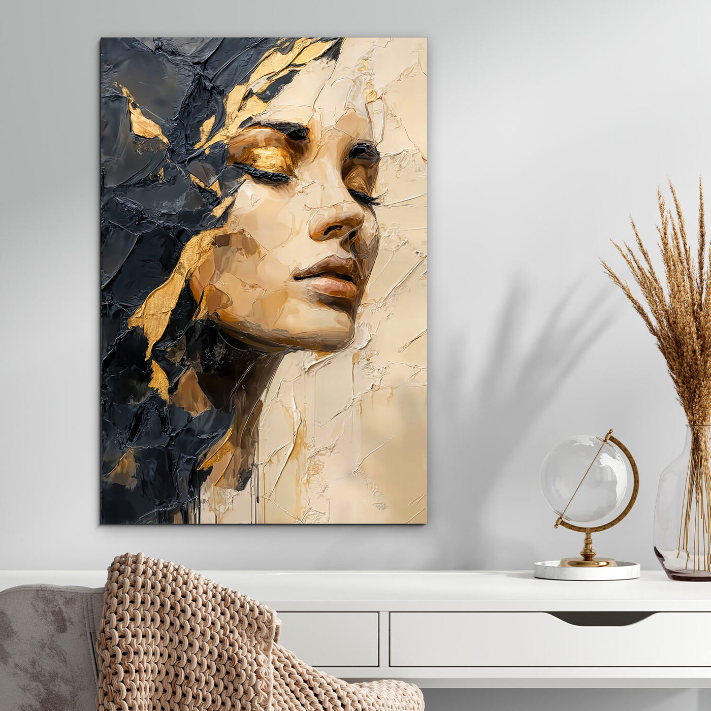 Luxury painting of a woman - Golden aura