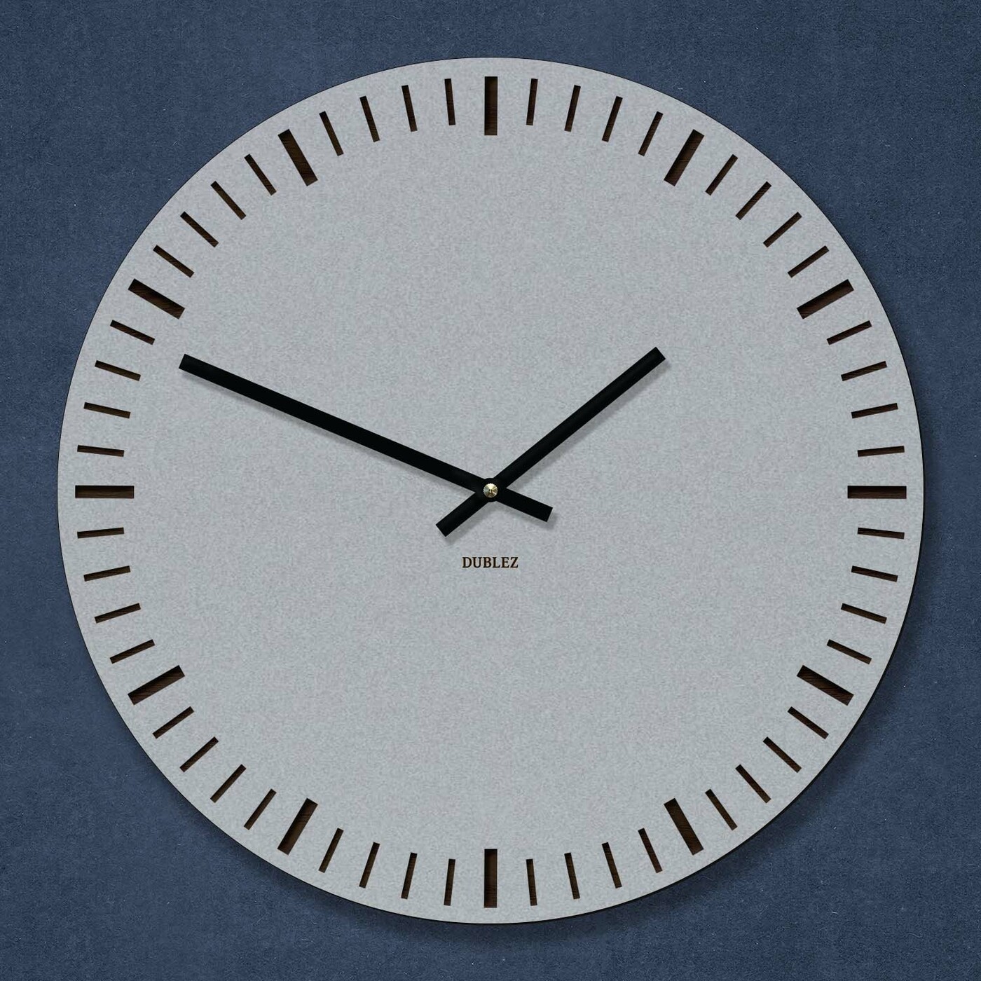 Nástenné hodiny z dreva - Zen | Strieborná