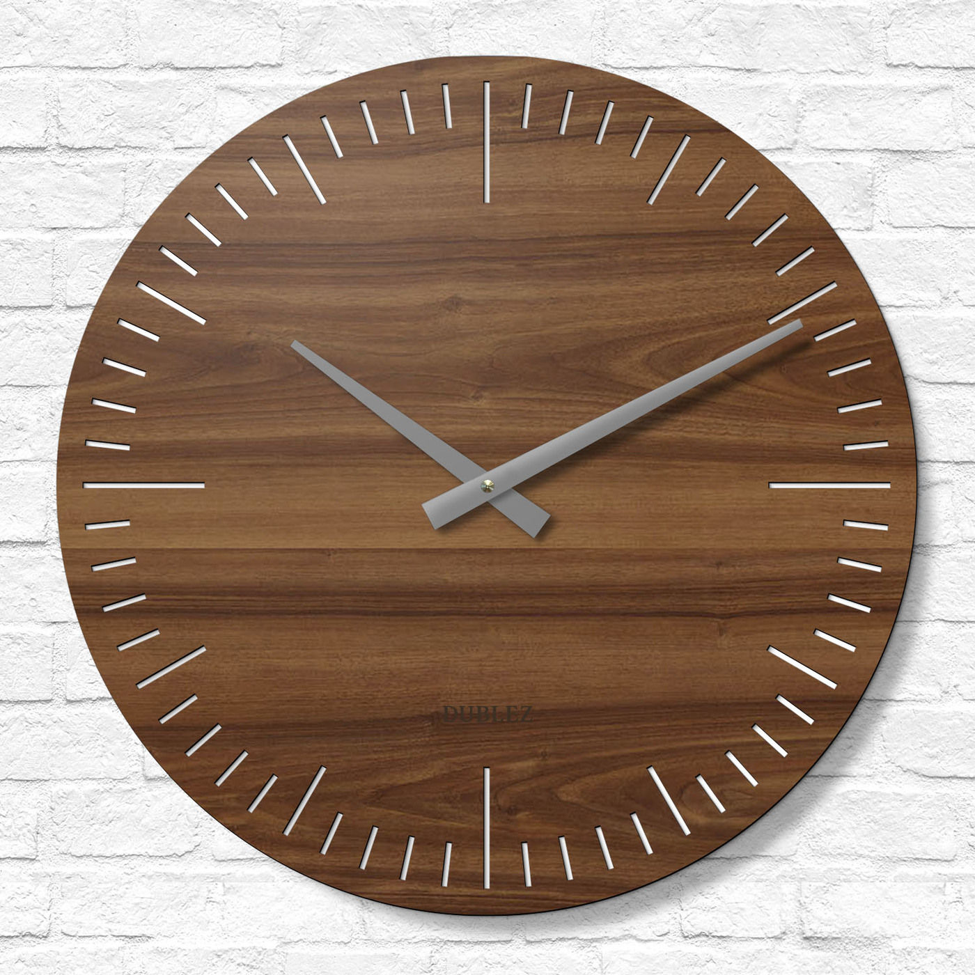 Designové nástěnné hodiny - Minute | Ořech