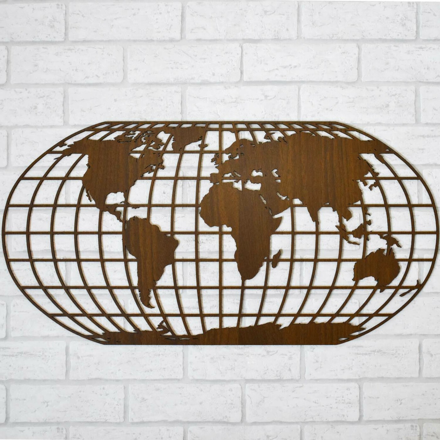 Robinson&#039;s World Map on the Wall | Walnut