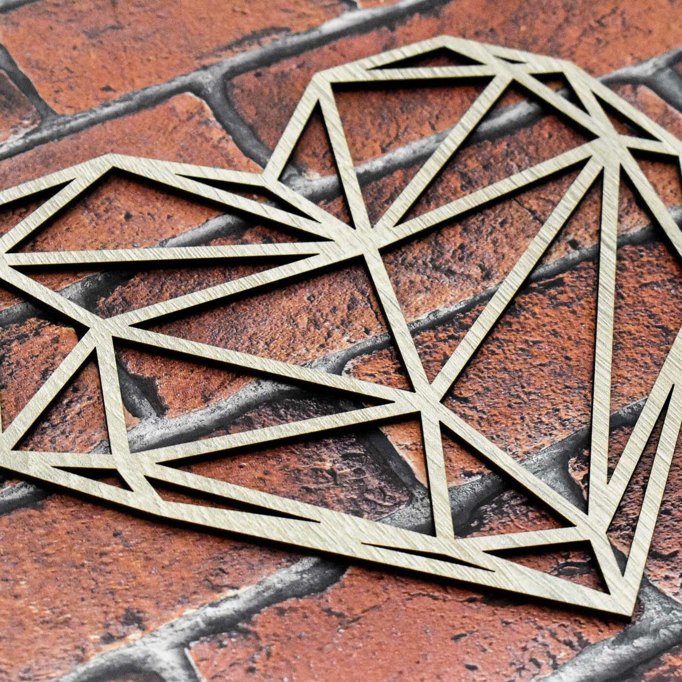 Drevené srdce na stenu - Polygón | Dub Sonoma