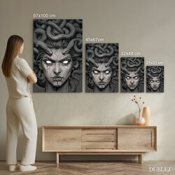 Imagine mitologic din lemn - Medusa