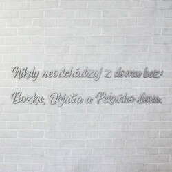 Drevený citát o domove - nálepka na stenu | Strieborná