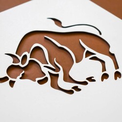 Drevený obraz nad posteľ - Znamenie Býk | Biela