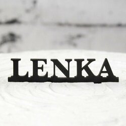 Drevený zápich do torty s vlastným menom/textom  | Čierna