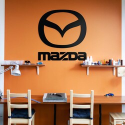 Logo Mazda sculptat pe perete | Negru