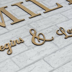 Wooden Sticker - Quote about Family  | Gold Craft Oak