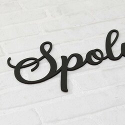 Dřevěný nápis na stěnu - Spolu tvoříme rodinu | Černá