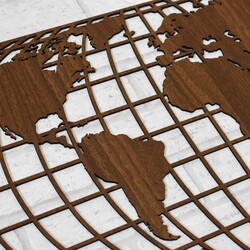 Robinson&#039;s World Map on the Wall | Walnut