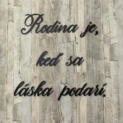 Citát o rodine a láske - samolepka z dreva | Čierna