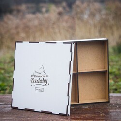 Krabička na drevené ozdoby na vianočný stromček