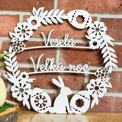 Drevený veľkonočný veniec na dvere  | Biela