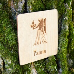 Drevená dekorácia na stôl - Podpivník znamenie Panna