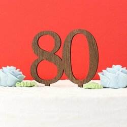  Zápich na tortu čislo 80 | Orech