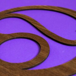 Wooden Symbol - Zodiac Sign Leo | Walnut