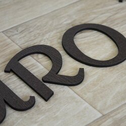 Krátky nápis z dreva - Čaro domova | Wenge