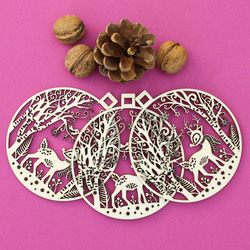 Detailná guľa na vianočný stromček - Drevená dekorácia  | Topoľová preglejka