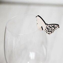 Darček pre svadobných hostí - Dekorácia na pohár motýľ