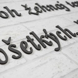 Drevený citát na stenu - Boh žehnaj  | Antracitovo-šedá