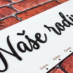 Dřevěný rodinný kalendář - Naše rodina | Bílá