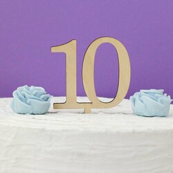 Drevené číslo - zápich na tortu 10  | Javor