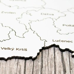Mapa okresov Slovenska na stenu | Biela