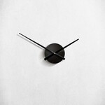 Minimalistické hodiny na stenu - Nucleus