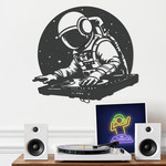 Tablou decupat pentru perete - DJ Astronaut