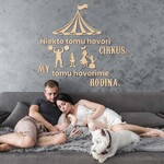 Drevený citát o rodine - Cirkus